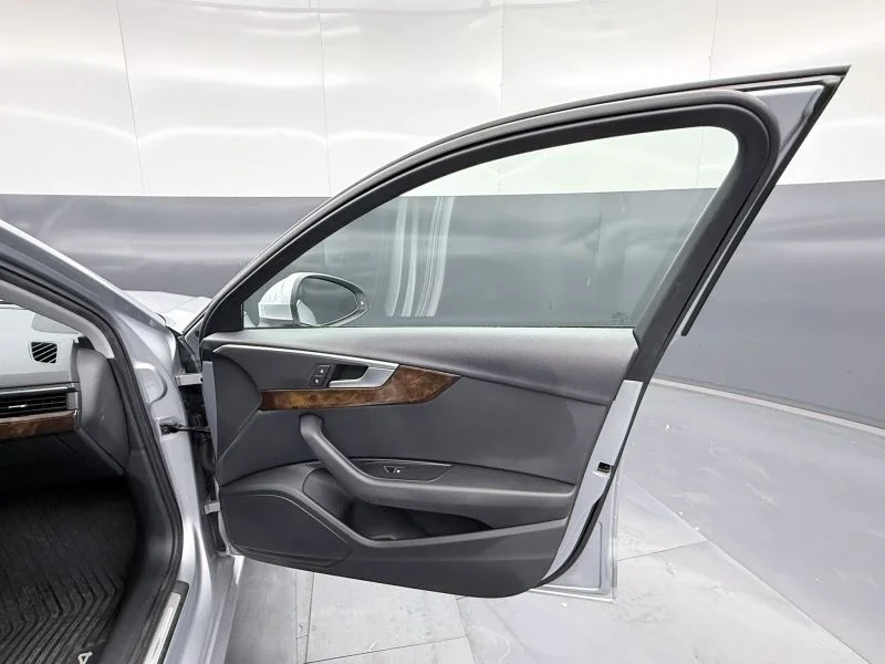 2019 Audi A4 Premium - Photo 11