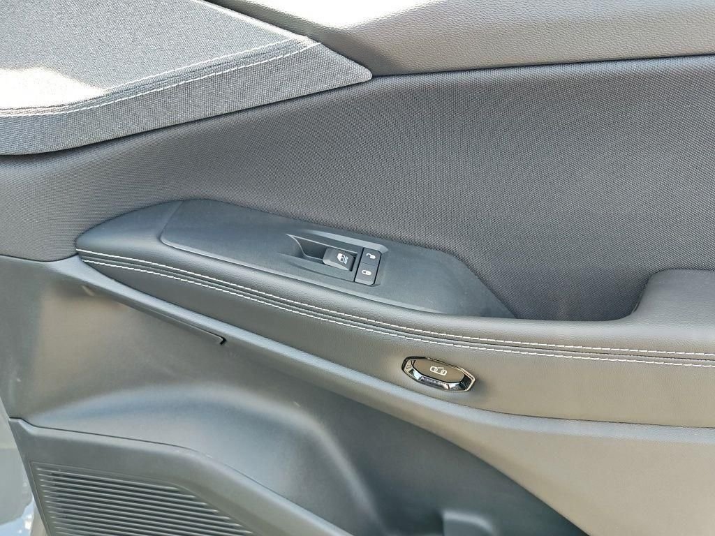 New 2026 Sting-Gray Clearcoat Jeep Laredo image 36