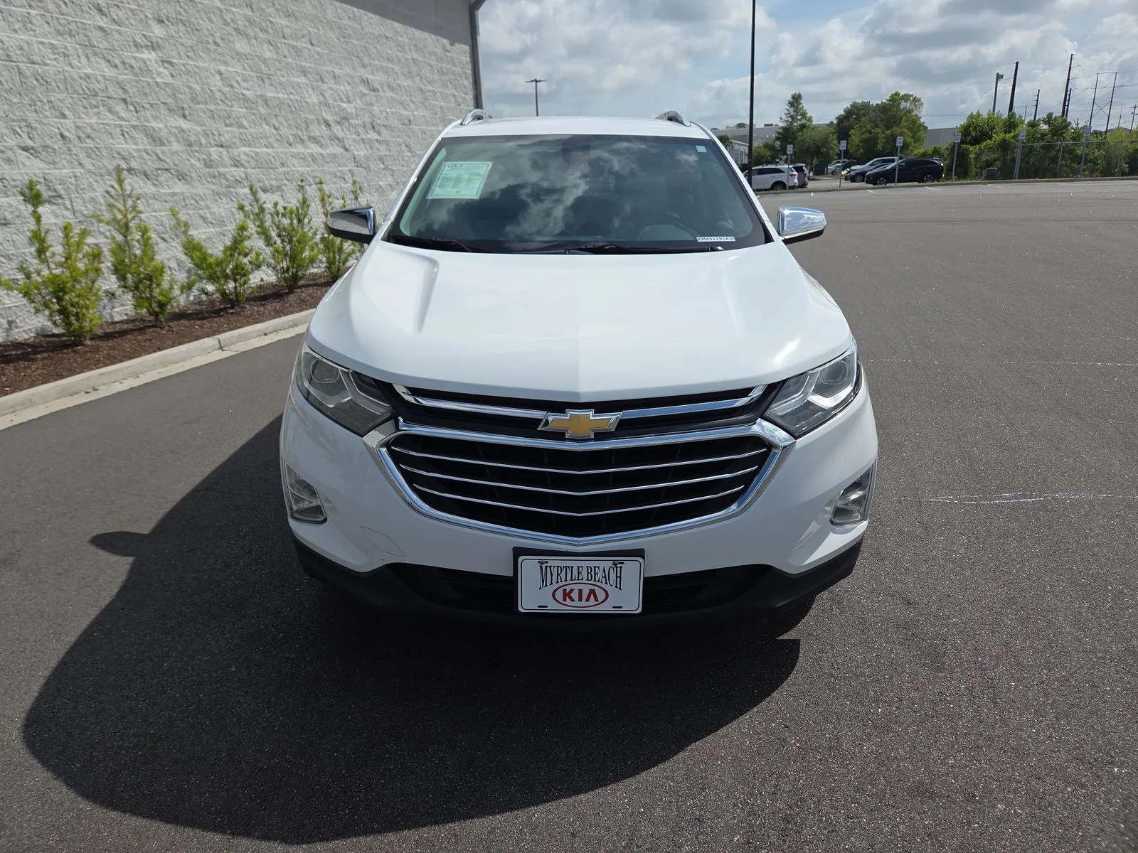 Used 2020 Summit White Chevrolet Premier image 9