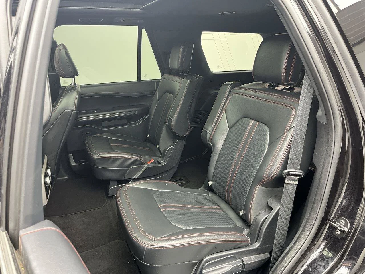 Used 2022 Black Ford Limited image 14