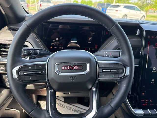Used 2025 Onyx Black GMC Elevation image 30