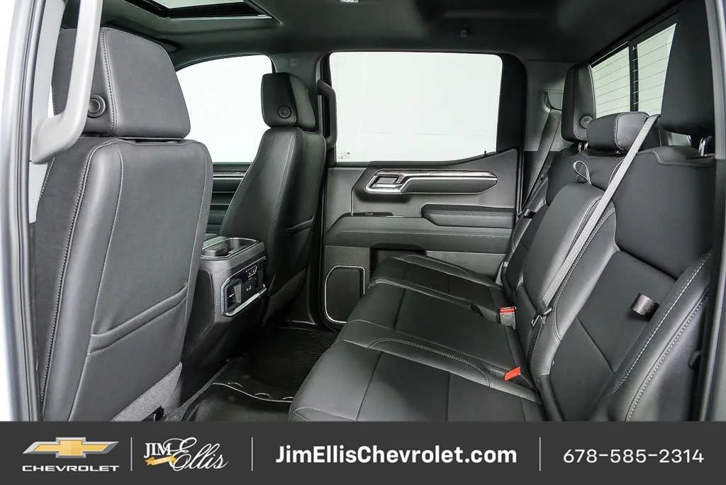New 2026 Polar White Tricoat Chevrolet LTZ image 31
