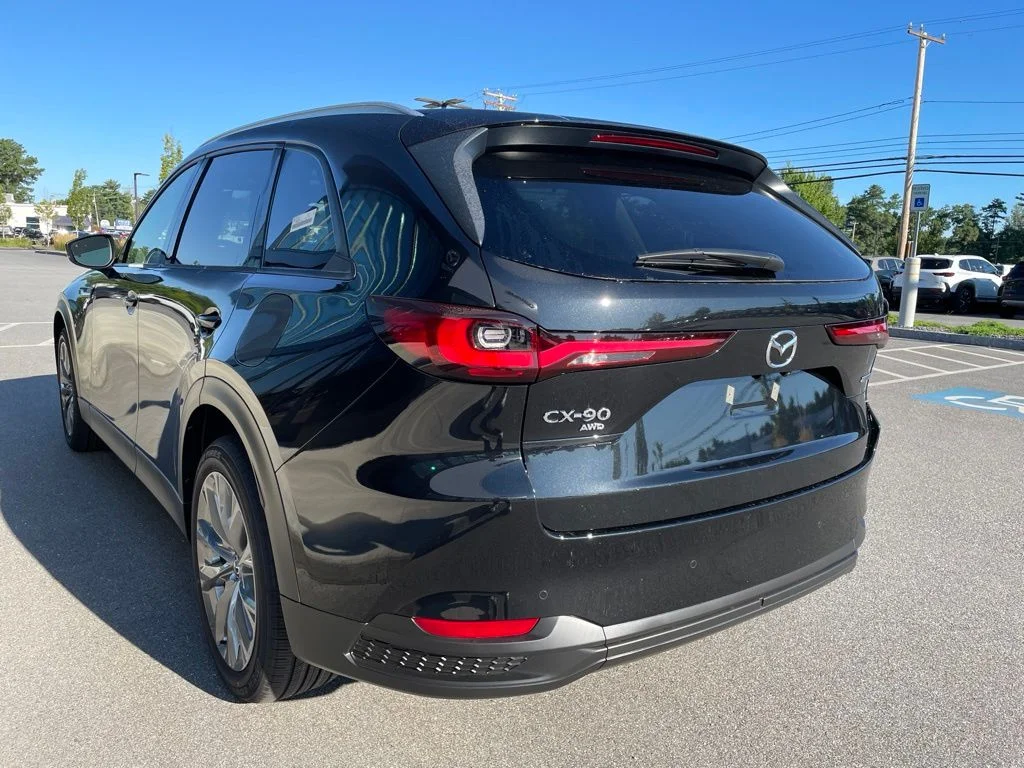New 2026 Black Mazda 3.3 Turbo Preferred image 7