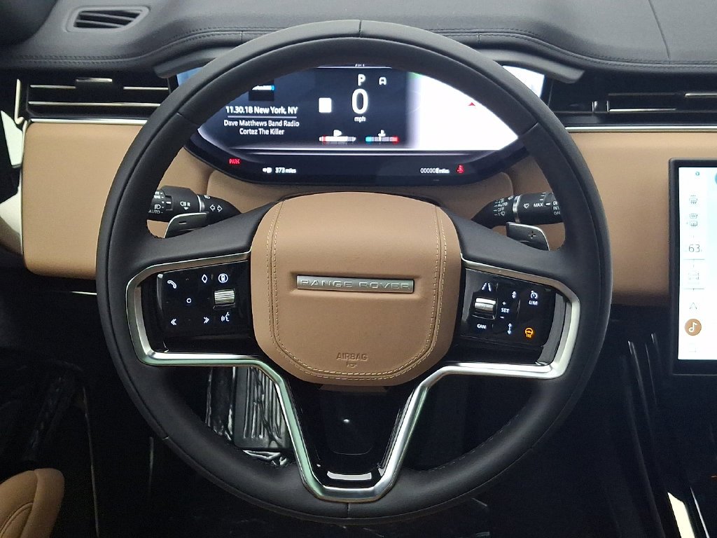 New 2027 Fuji White Land Rover SE image 17