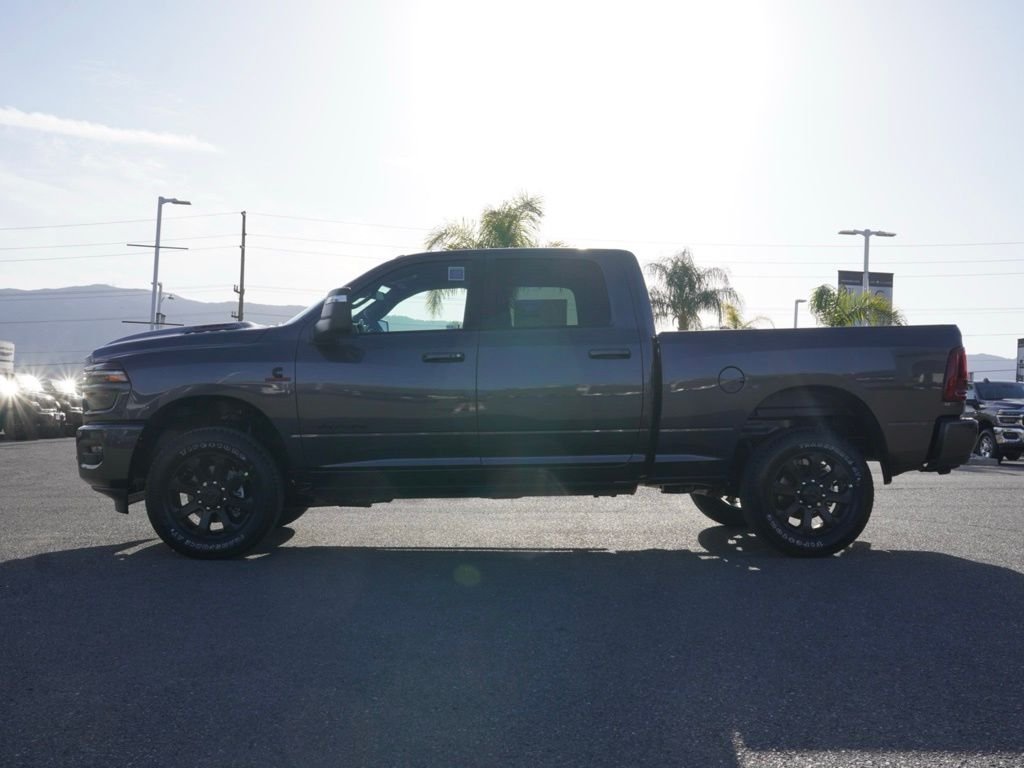 New 2026 Granite Crystal Metallic Clear-Coat Exterior Paint RAM Laramie image 6