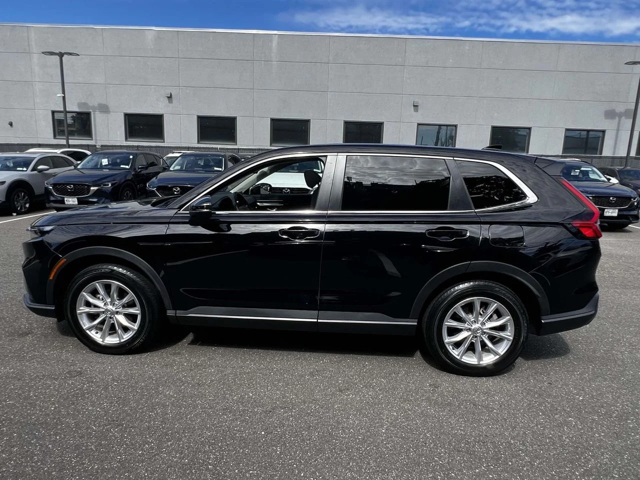 Used 2024 Crystal Black Pearl Honda EX-L AWD image 3