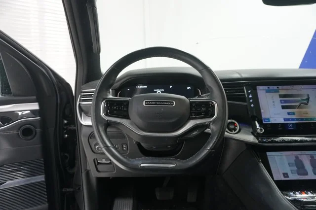 2023 Jeep Grand Wagoneer Series I - Photo 30
