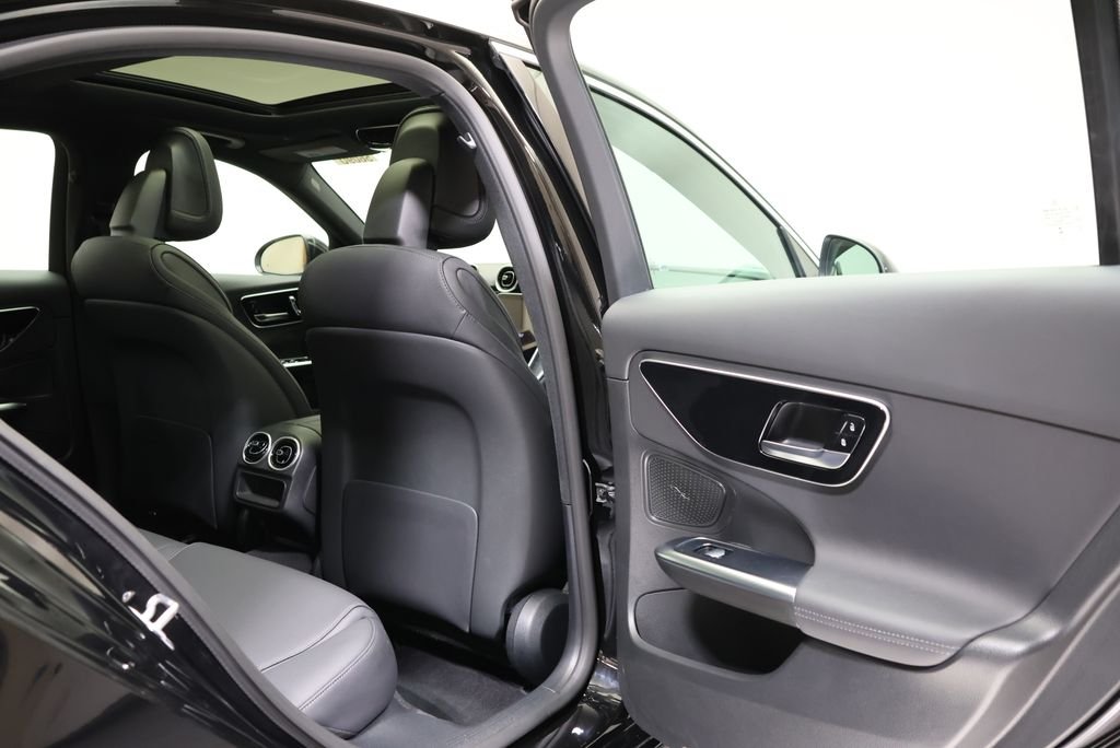 2026 Mercedes-Benz C-Class Sedan C 300 - Photo 53
