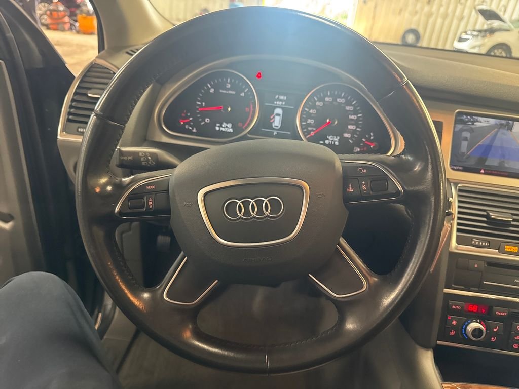 Used 2014  Audi  image 19