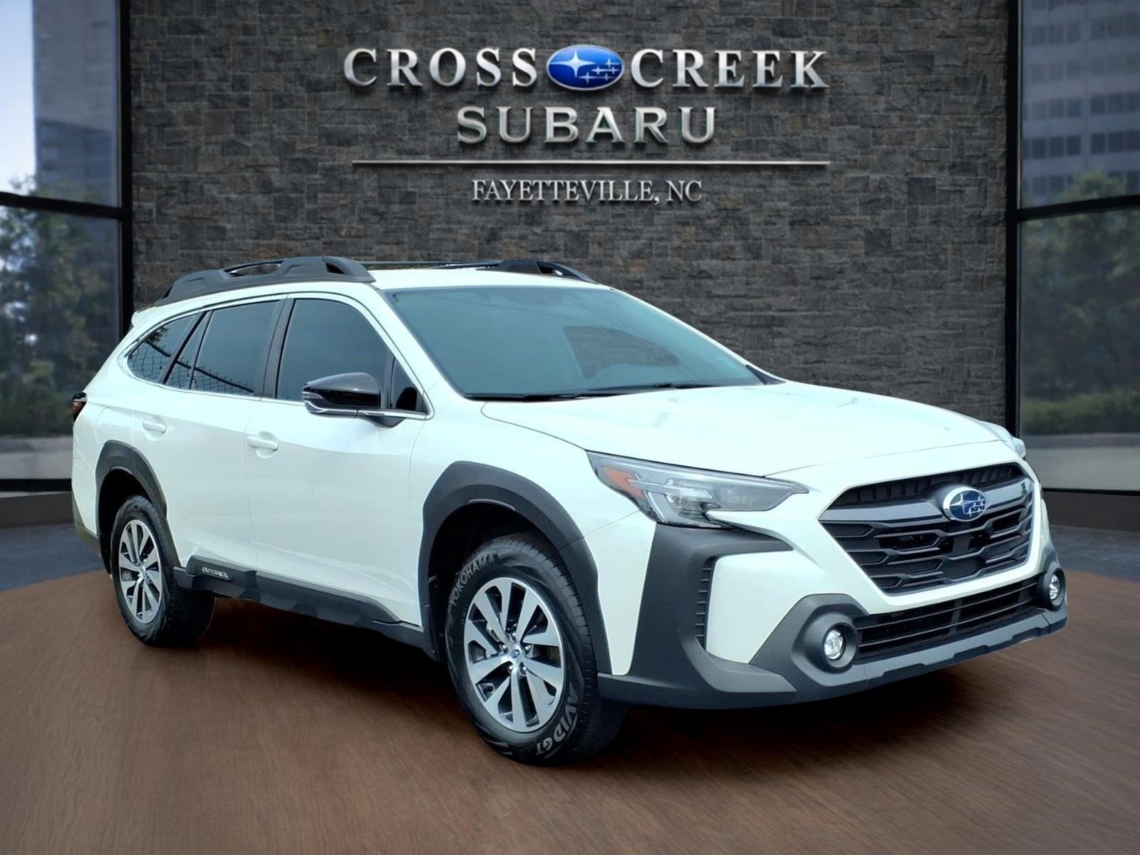 Certified Used 2025 Crystal White Pearl Whc Subaru Premium image 1