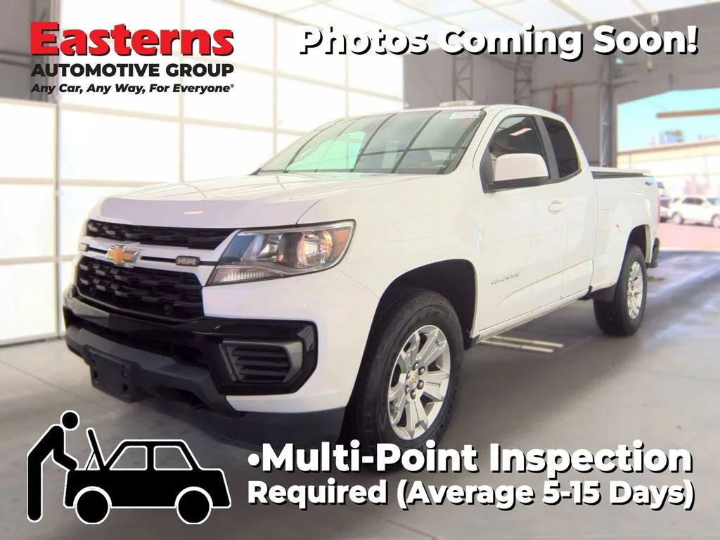 Used 2022 White Chevrolet LT image 1