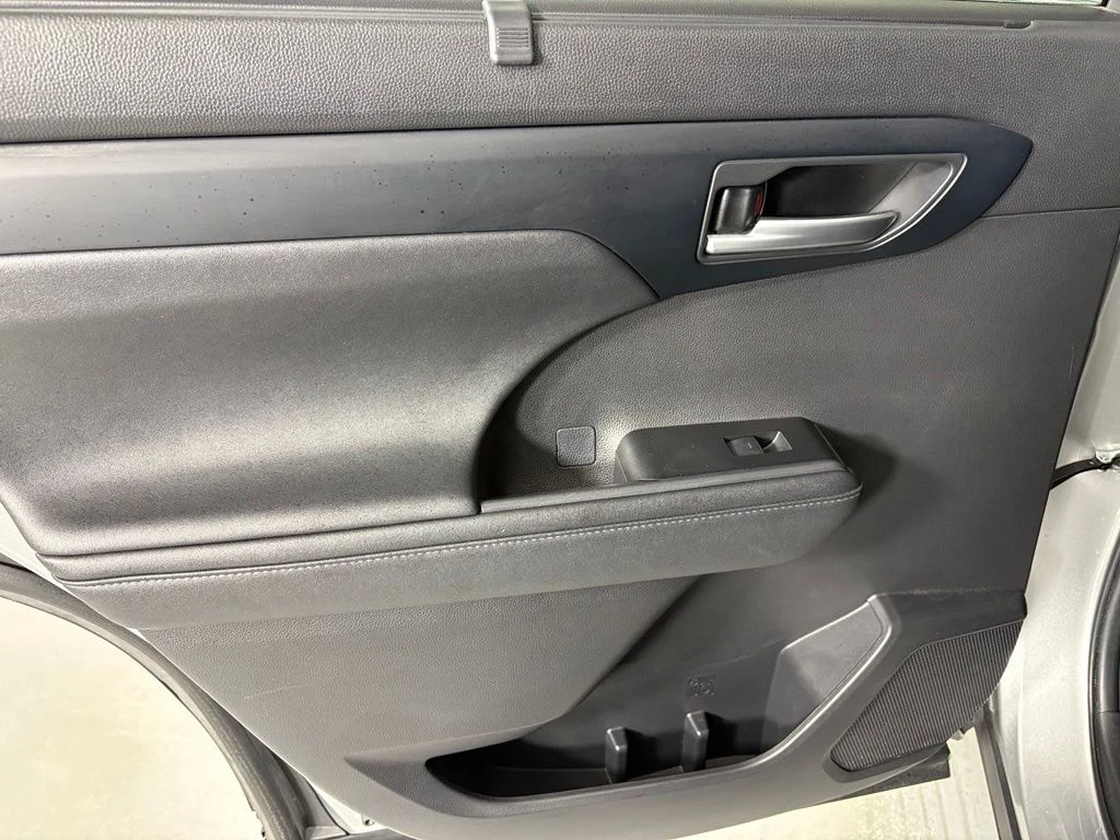Used 2024 Silver Toyota XLE image 34