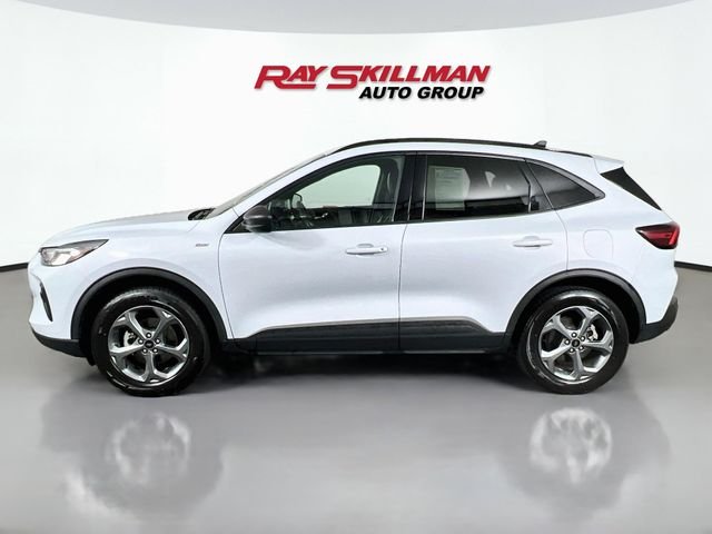 2025 Ford Escape ST-Line - Photo 4