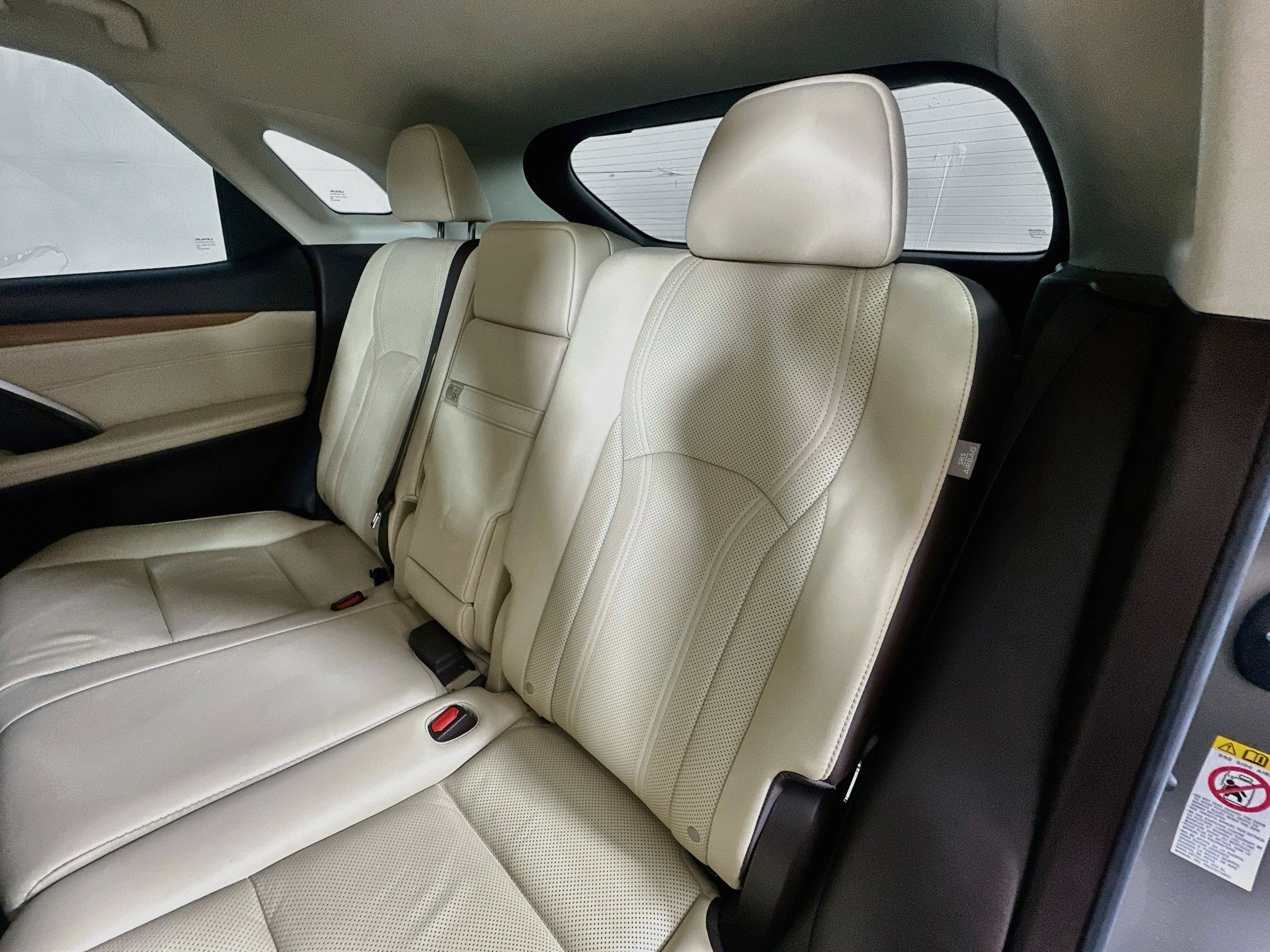 Used 2019 Atomic Silver Lexus 450h image 25