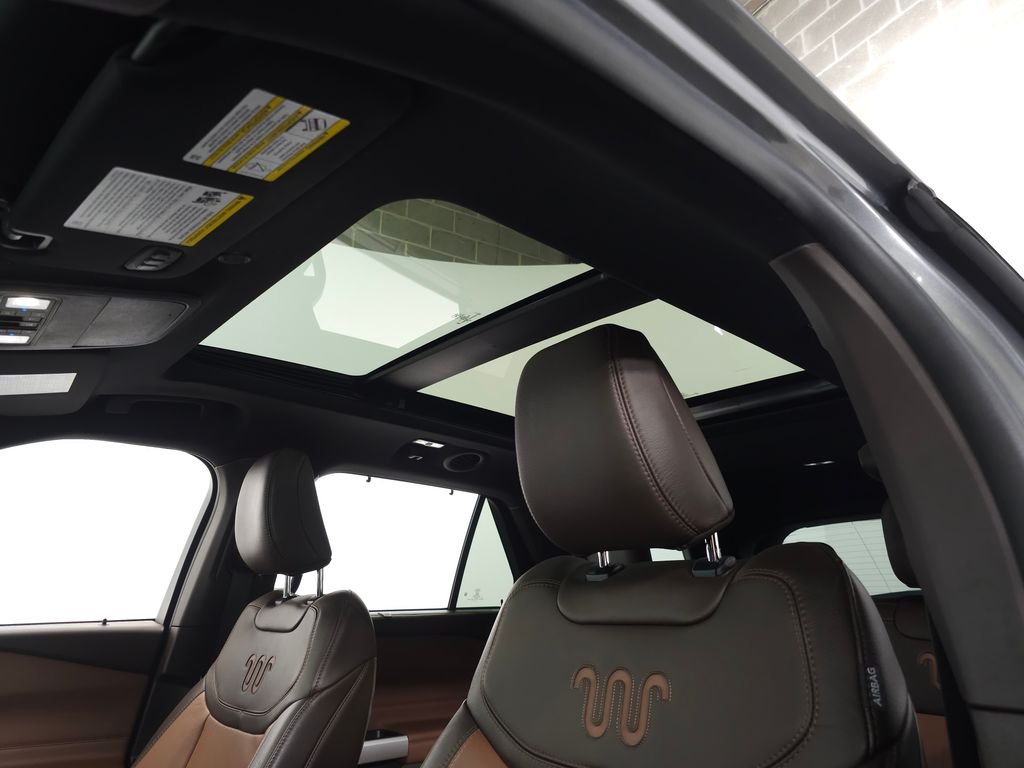 Used 2023 Gray Metallic Ford King Ranch image 20