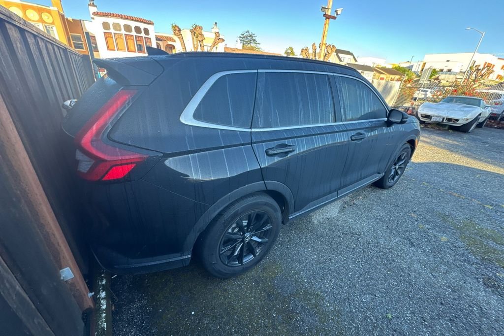 2025 Honda CR-V Hybrid Sport photo 2