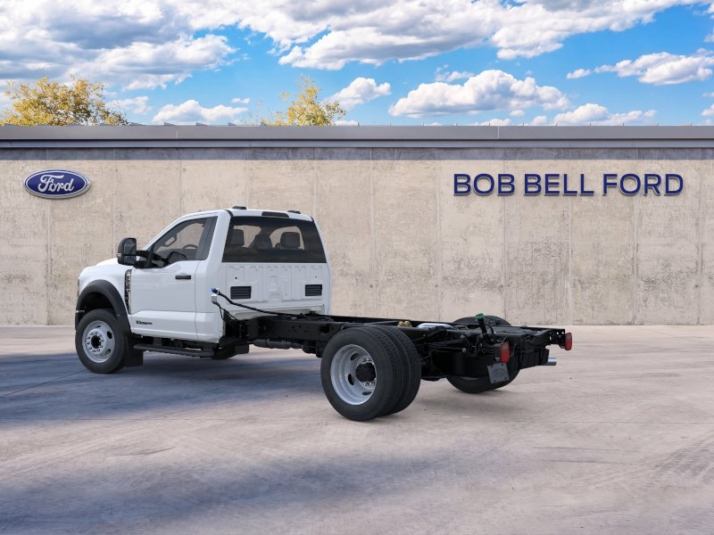 New 2026 Oxford White Ford F-550® XL image 4