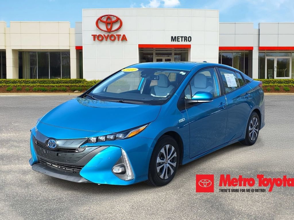 2021 Toyota Prius Prime Limited's photo