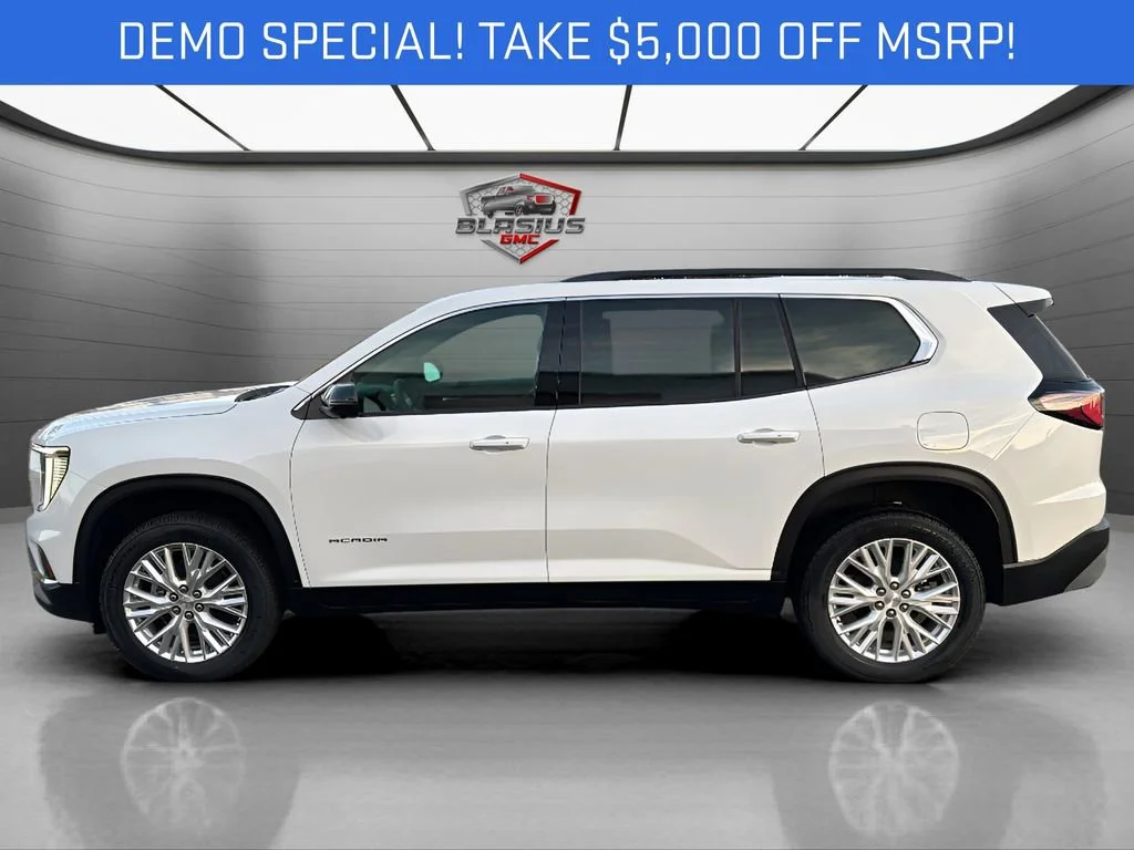 New 2026 Summit White GMC Elevation image 2
