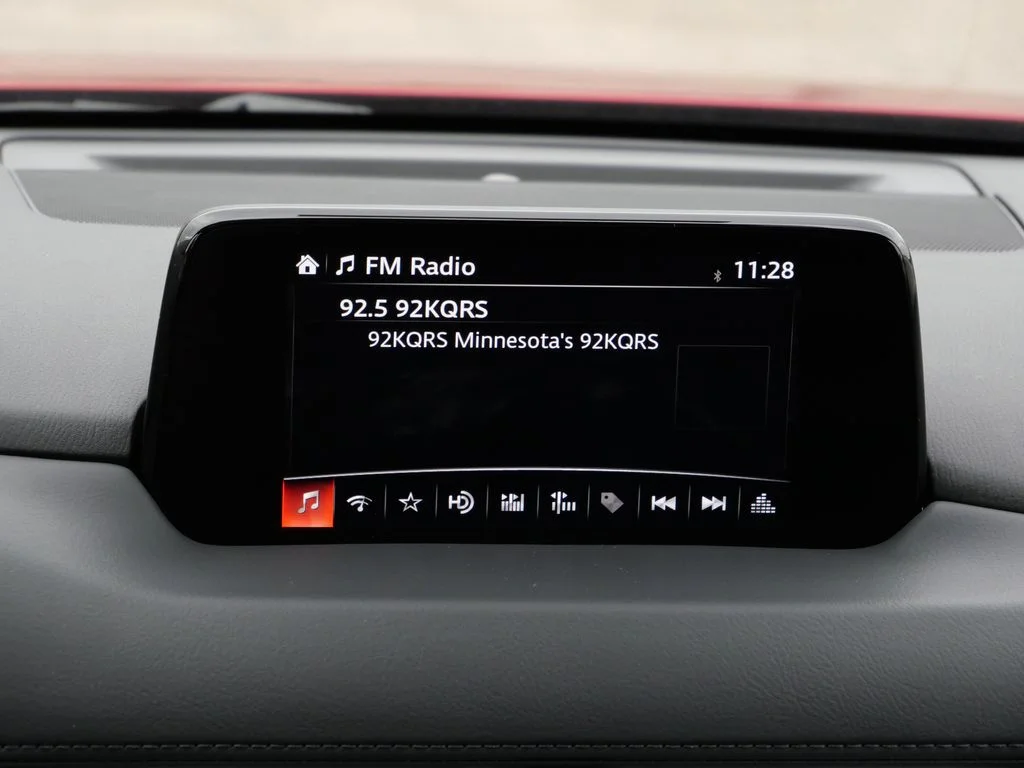 Used 2020 Red Mazda Grand Touring image 17