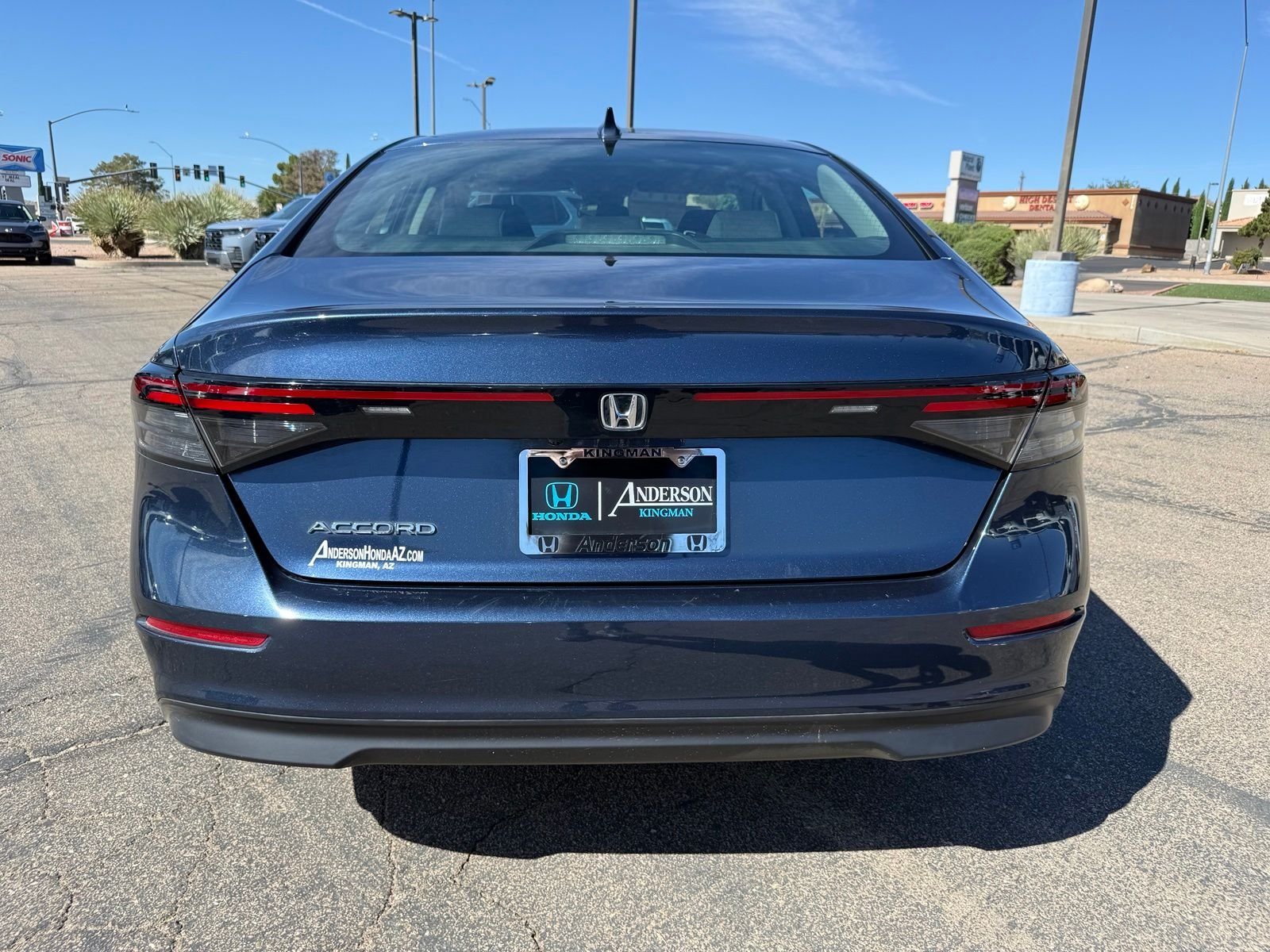 2023 Honda Accord EX - Photo 6