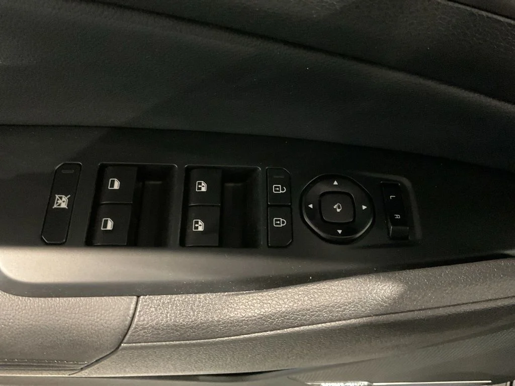 New 2026 Black Kia X-Line Prestige image 12
