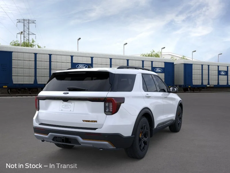New 2026 Star White Metallic Tri-Coat Ford Tremor® image 8