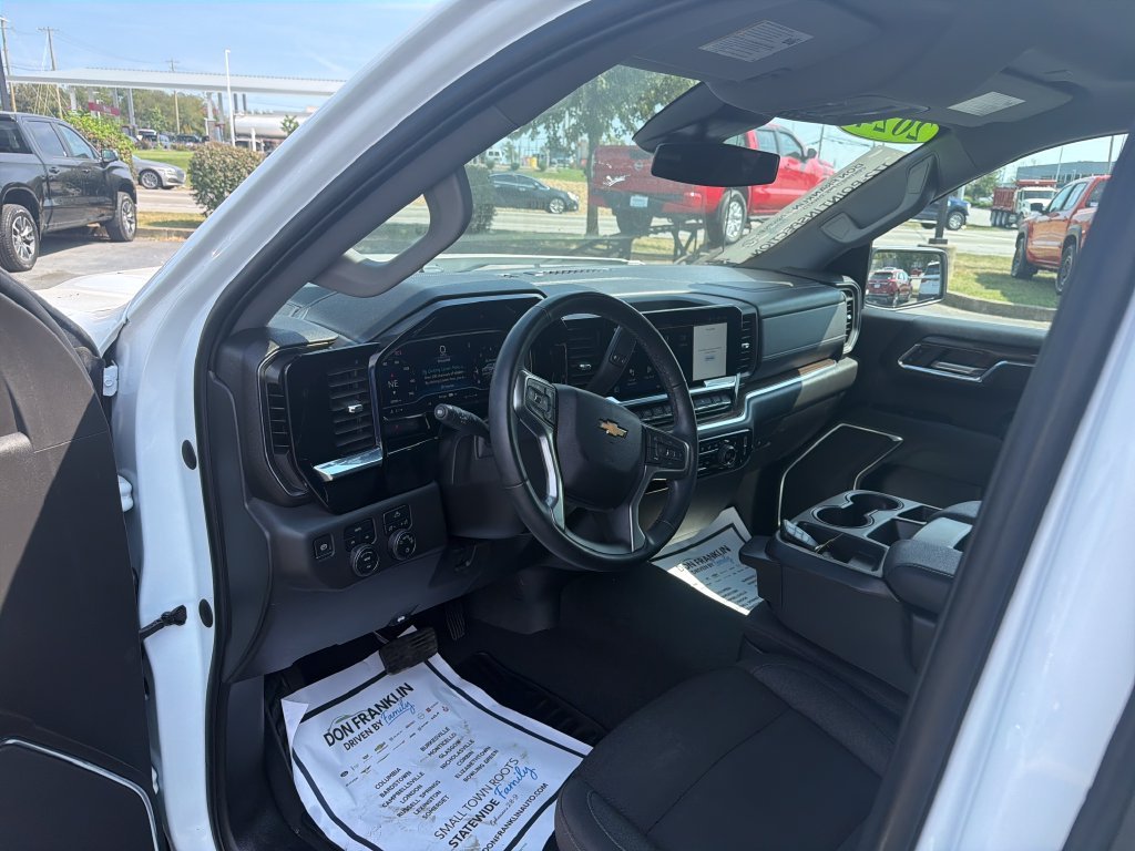 Used 2024 White Chevrolet LT image 16