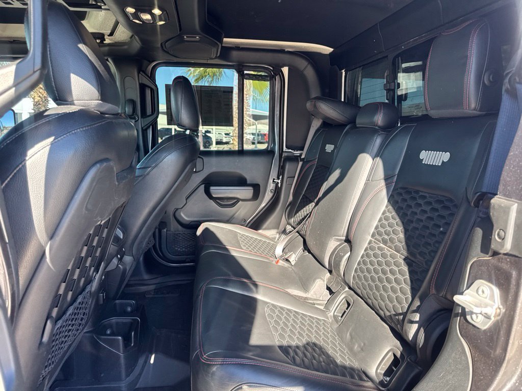 Certified Used 2021 Gray Jeep Rubicon image 9