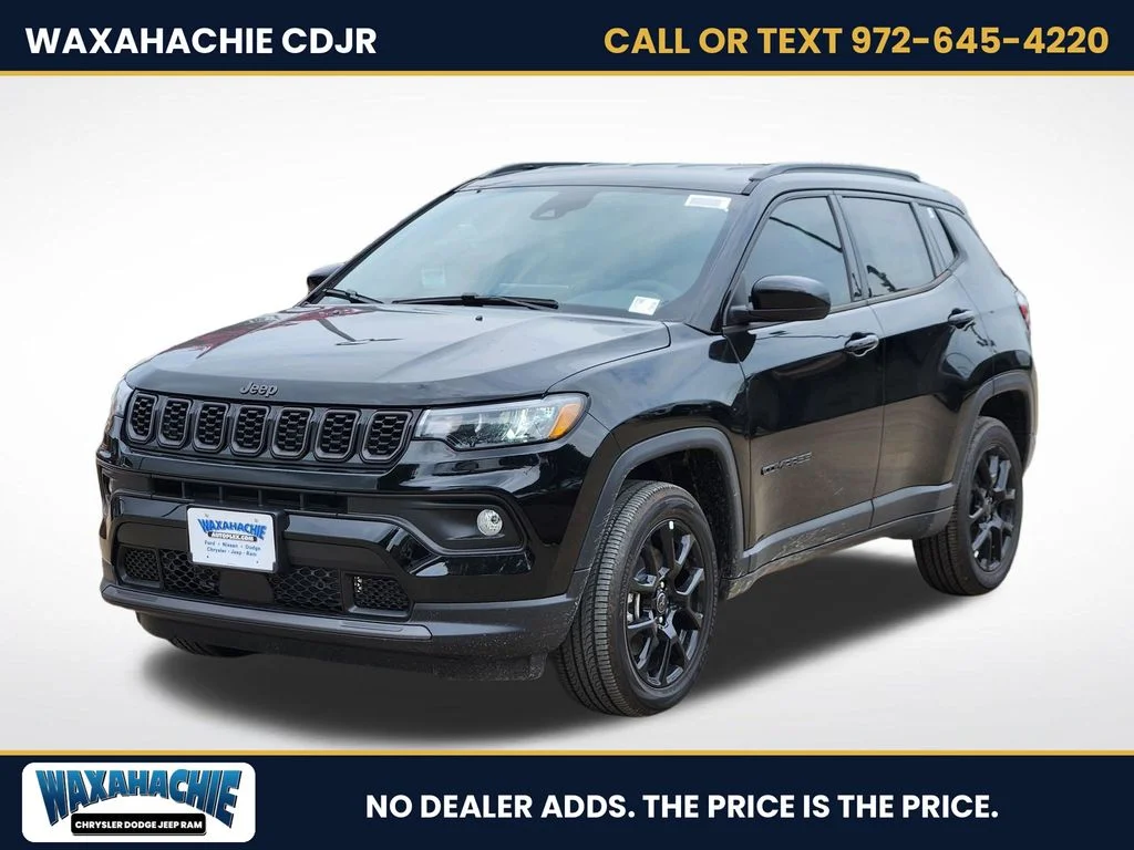 New 2026 Diamond Black Crystal Pearl-Coat Exterior Paint Jeep Latitude image 2