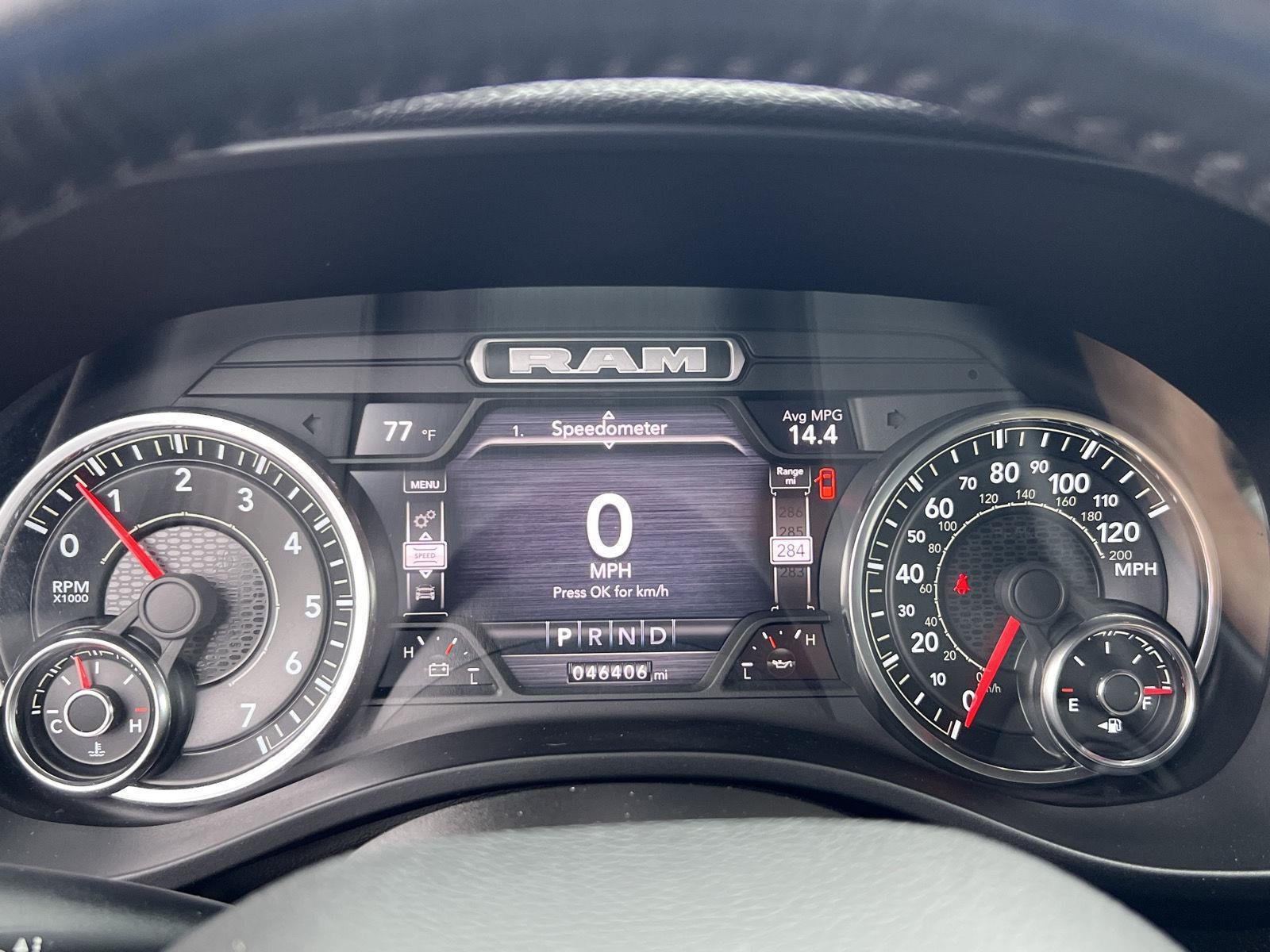 Used 2022 Silver Ram Laramie image 21