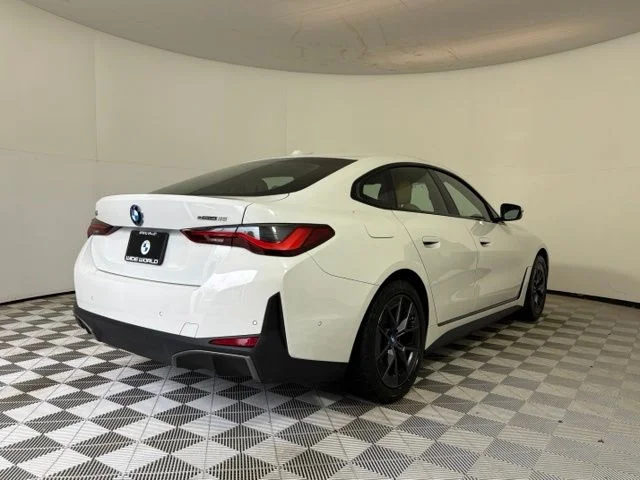 Used 2023 White BMW eDrive35 image 7