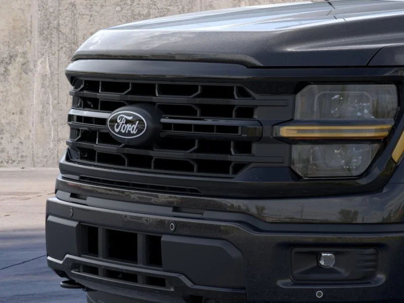 New 2026 Agate Black Metallic Ford XLT image 17