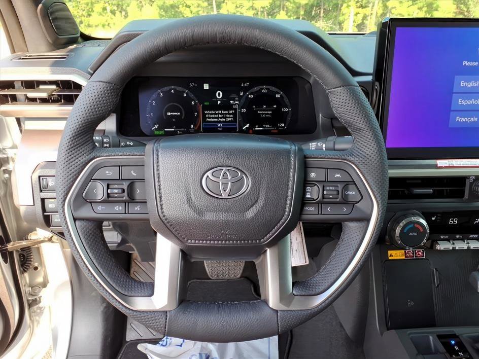 2025 Toyota Tacoma TRD Off Road - Photo 15