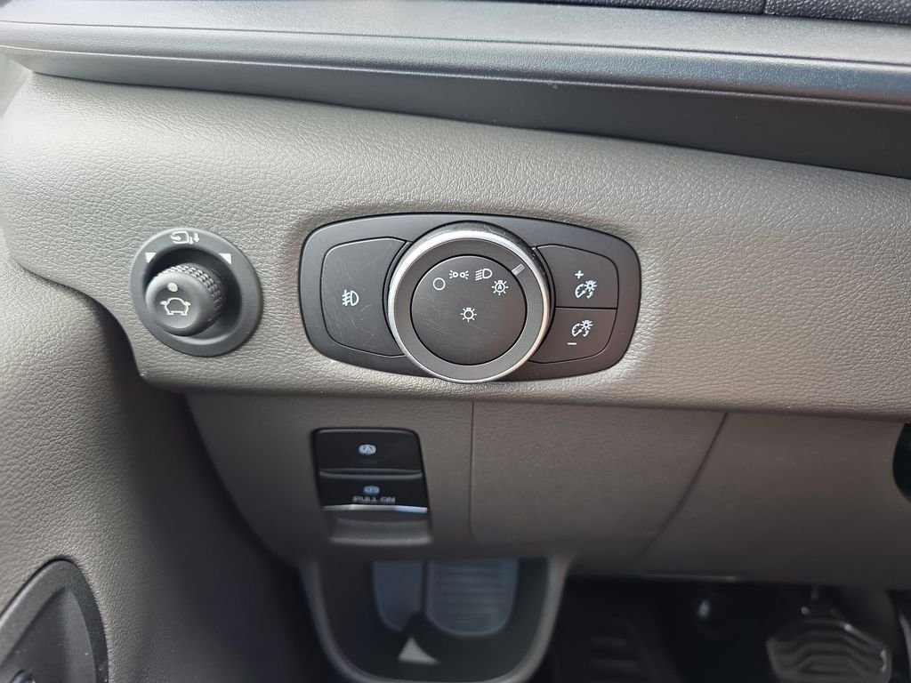 2025 Ford Transit Passenger Van XL - Photo 20