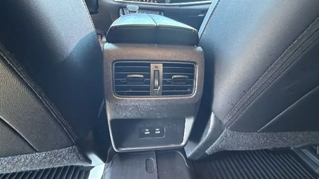 Used 2025 Beige/tan Nissan Rock Creek image 25