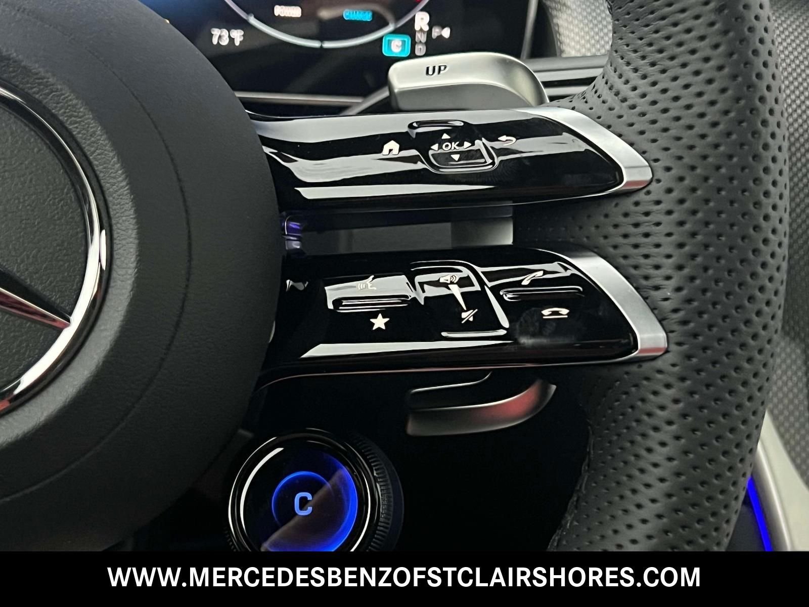 New 2027 MANUFAKTUR Moonlight White Metallic Mercedes-Benz AMG® GLC 53 4MATIC+ Coupe image 28