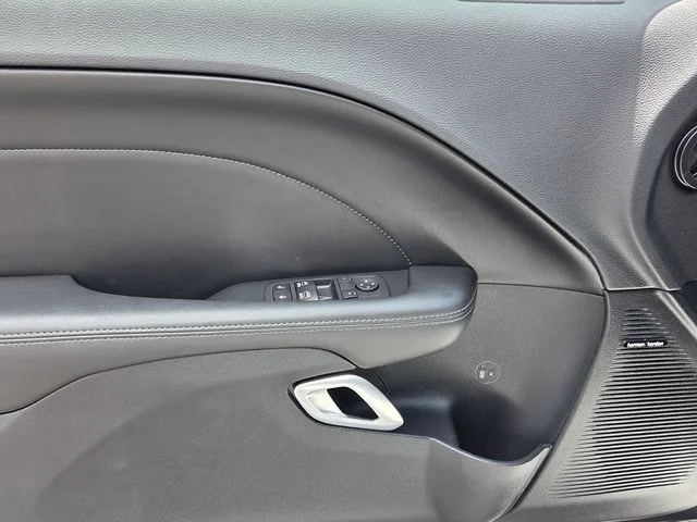Used 2018 White Dodge R/T image 17