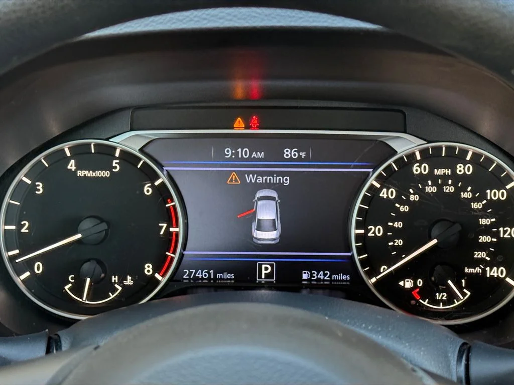 Used 2024 Gray Nissan 2.5 SV image 14