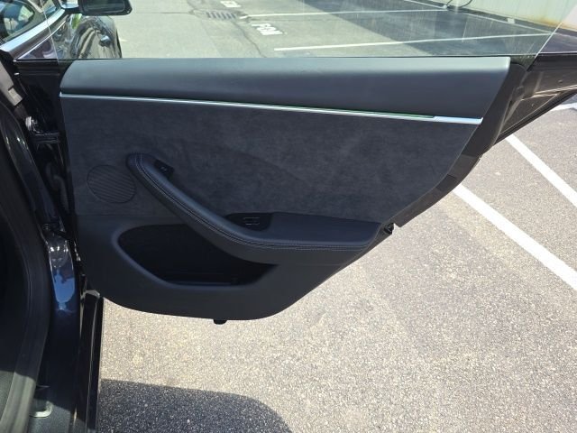 Used 2024 Black Tesla Long Range image 19
