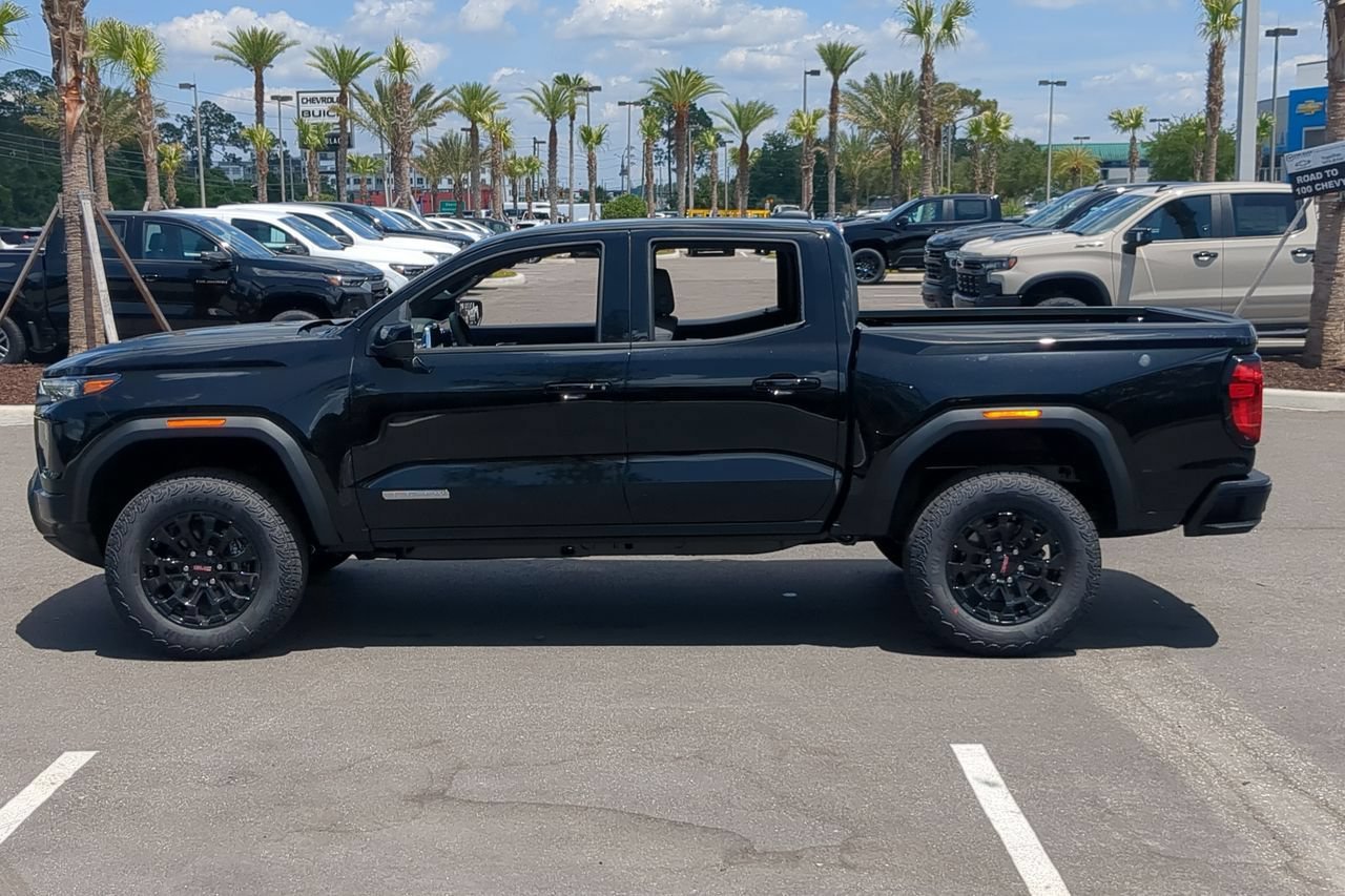 New 2026 Onyx Black GMC Elevation image 5