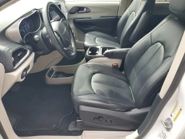 Used 2021 Bright White Cl Chrysler Touring image 5