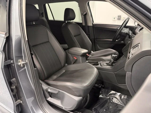 Used 2024  Volkswagen 2.0T Wolfsburg Edition image 32