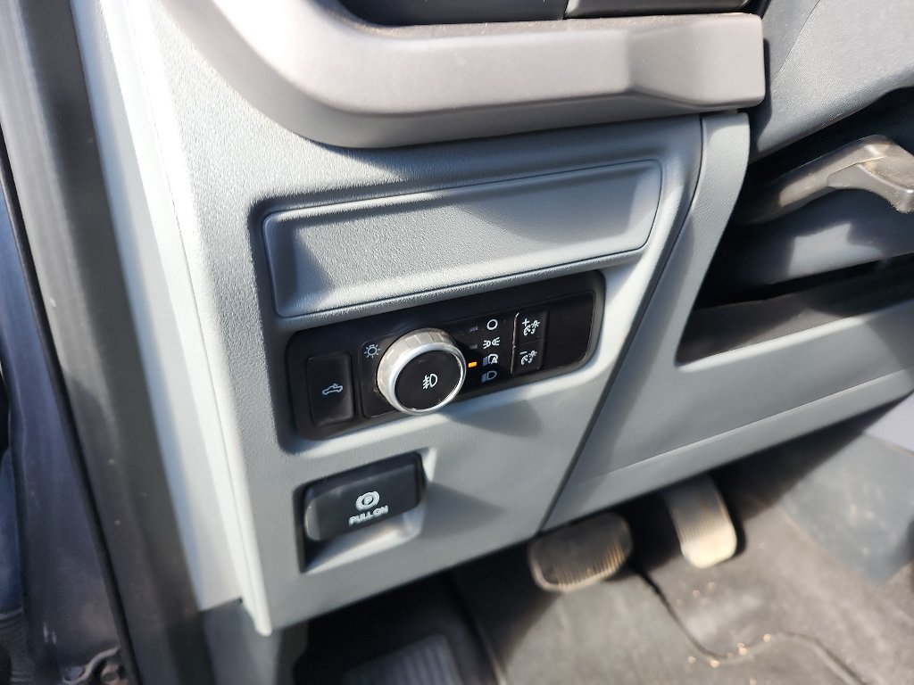 Used 2023 Carbonized Gray Metallic Ford XLT image 20