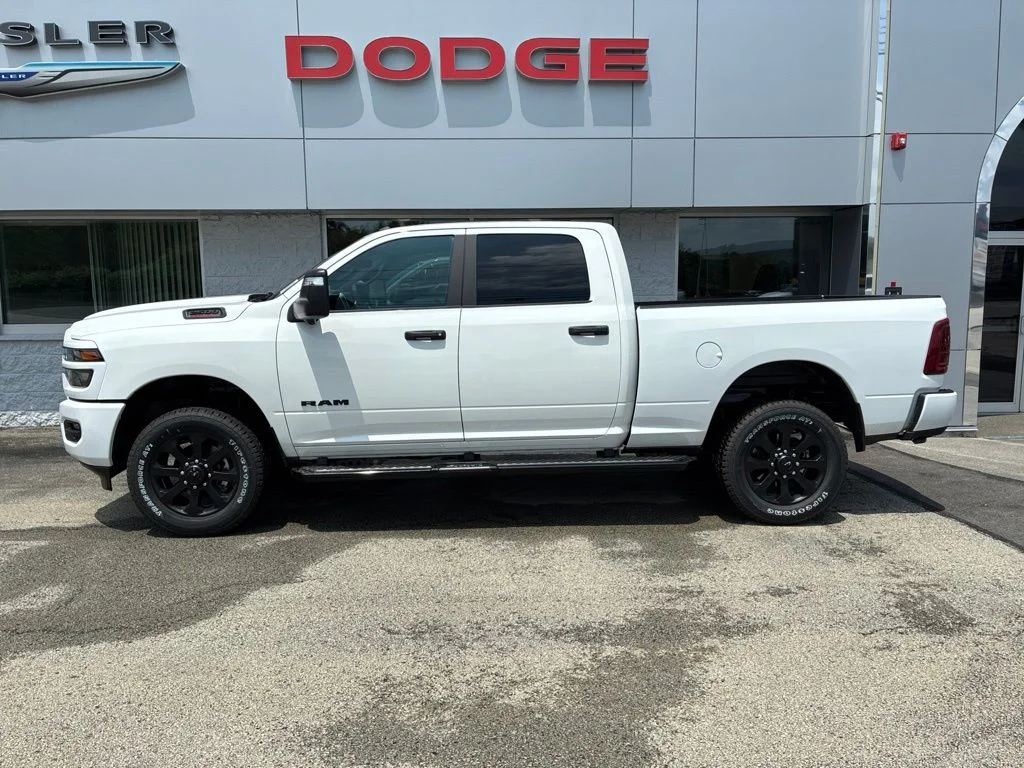 New 2026 Bright White Clear-Coat Exterior Paint RAM Big Horn image 2