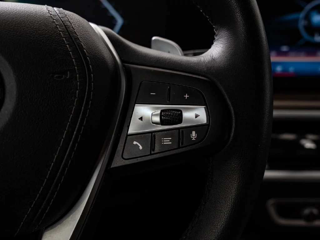 Used 2024 Skyscraper Gray Metallic BMW xDrive40i image 30