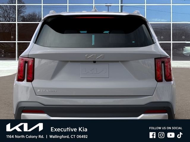 New 2026 Wolf Gray Kia EX image 13