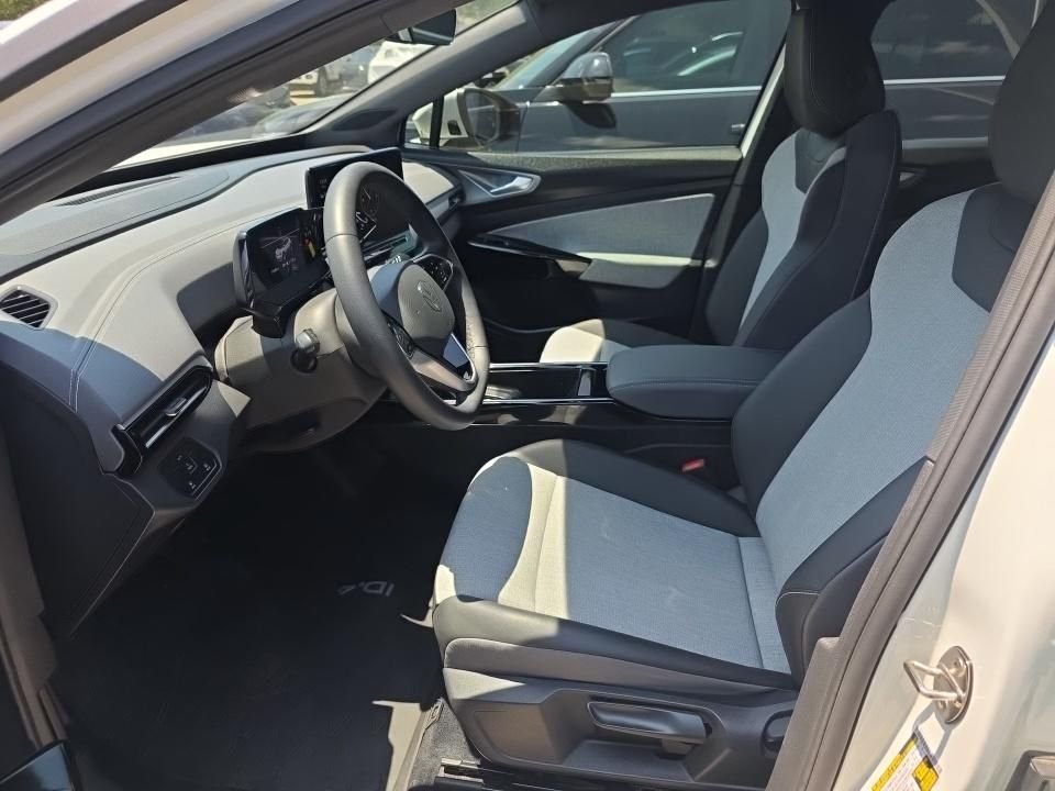 Certified Used 2023 Pure White Volkswagen Pro image 3
