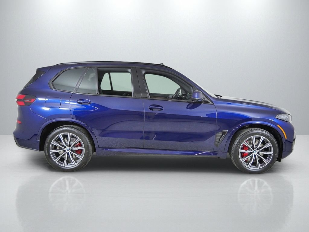 New 2026 Tanzanite Blue II Metallic BMW xDrive40i image 8