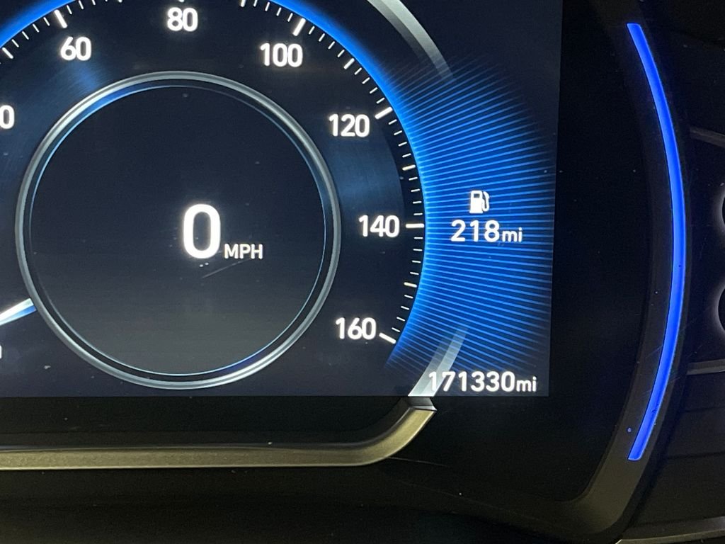 Used 2019 Black Hyundai SEL Plus image 22